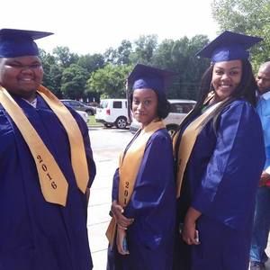 Meet your Posher, Decarla